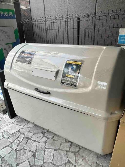 Apartmán メルシアター鈍色の風・最上階デザイナーズルーム Ósaka Exteriér fotografie