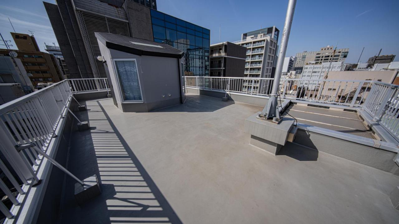 Apartmán メルシアター鈍色の風・最上階デザイナーズルーム Ósaka Exteriér fotografie